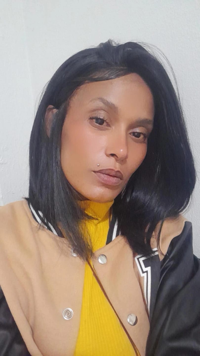 Customer photo review of Lace Front Tela HD Lovenna Preta - Repartição Livre 13x4