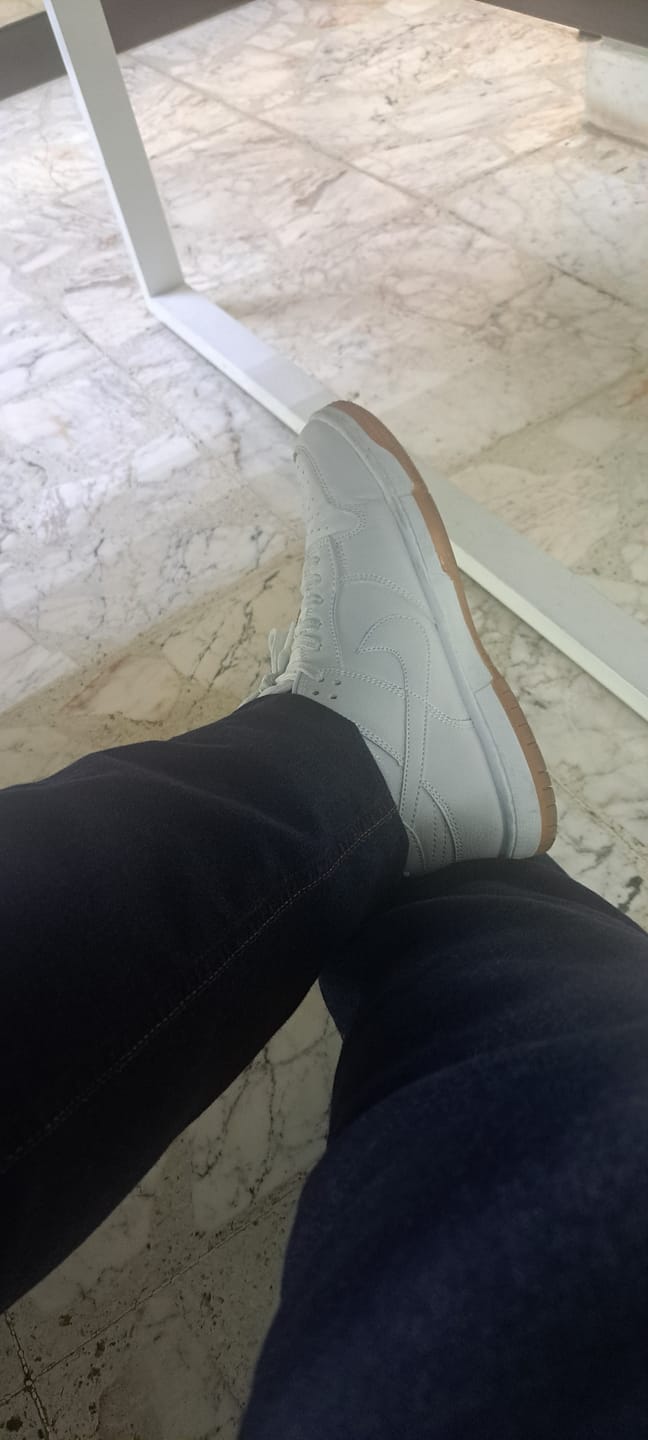 Customer photo review of Tenis Dunk Blanco Ambar