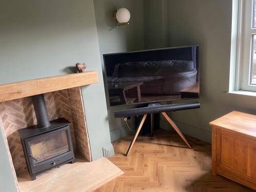 Customer photo review of Picasso FT65 TV Stand