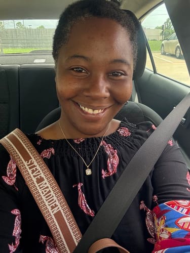 Customer photo review of Ivy 18k White Gold Plated Halo Pendant Necklace with Simulated Diamond Crystals