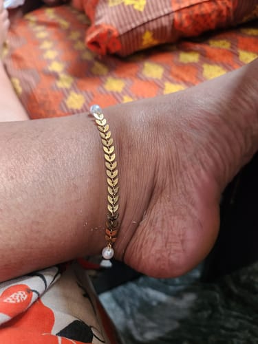 Customer photo review of Pearl Bliss Anklet