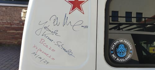 Customer photo review of STICKER / AUFKLEBER • DEUTSCH-RUSSISCHE FREUNDSCHAFT (10 STK.)