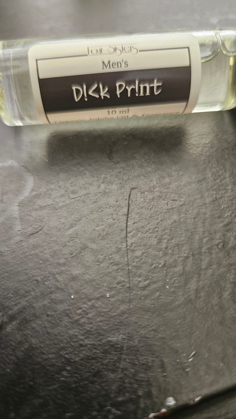 Customer photo review of Men's Cologne Oil Roller