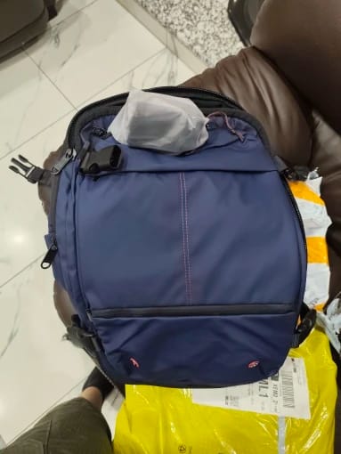 Customer photo review of Oxford Vacuum Compression Backpack 17 Inch Laptop Business Large Capacity — Black | KIMLUD