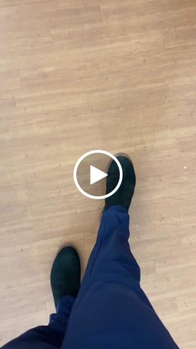 Customer video review of Chelsea Boot B-Stock