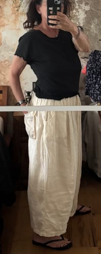 Customer photo review of Women Summer Retro Pure Color Ramie Wide-leg Pants