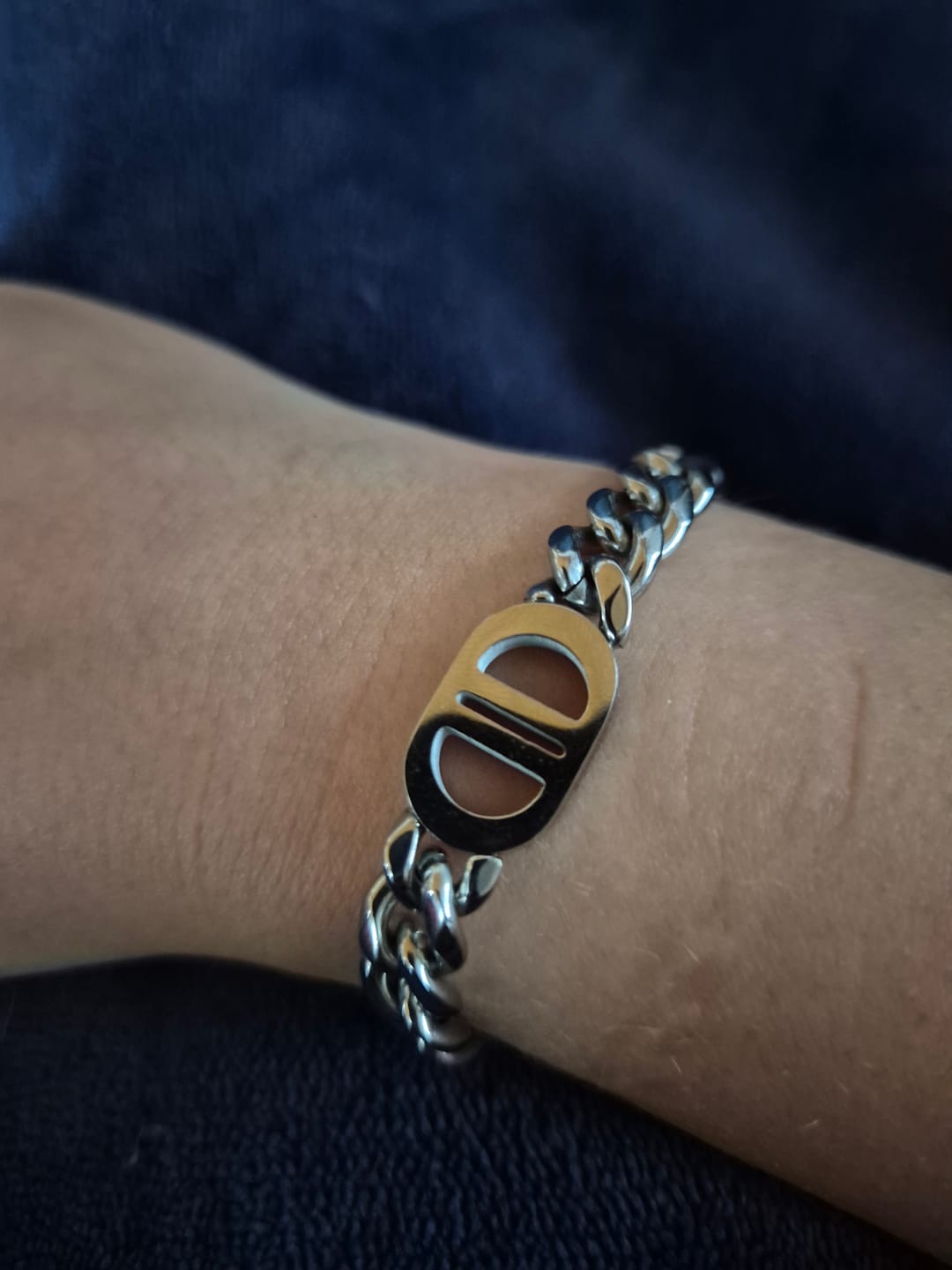 Customer photo review of Prestige Armband | 18K vergoldet