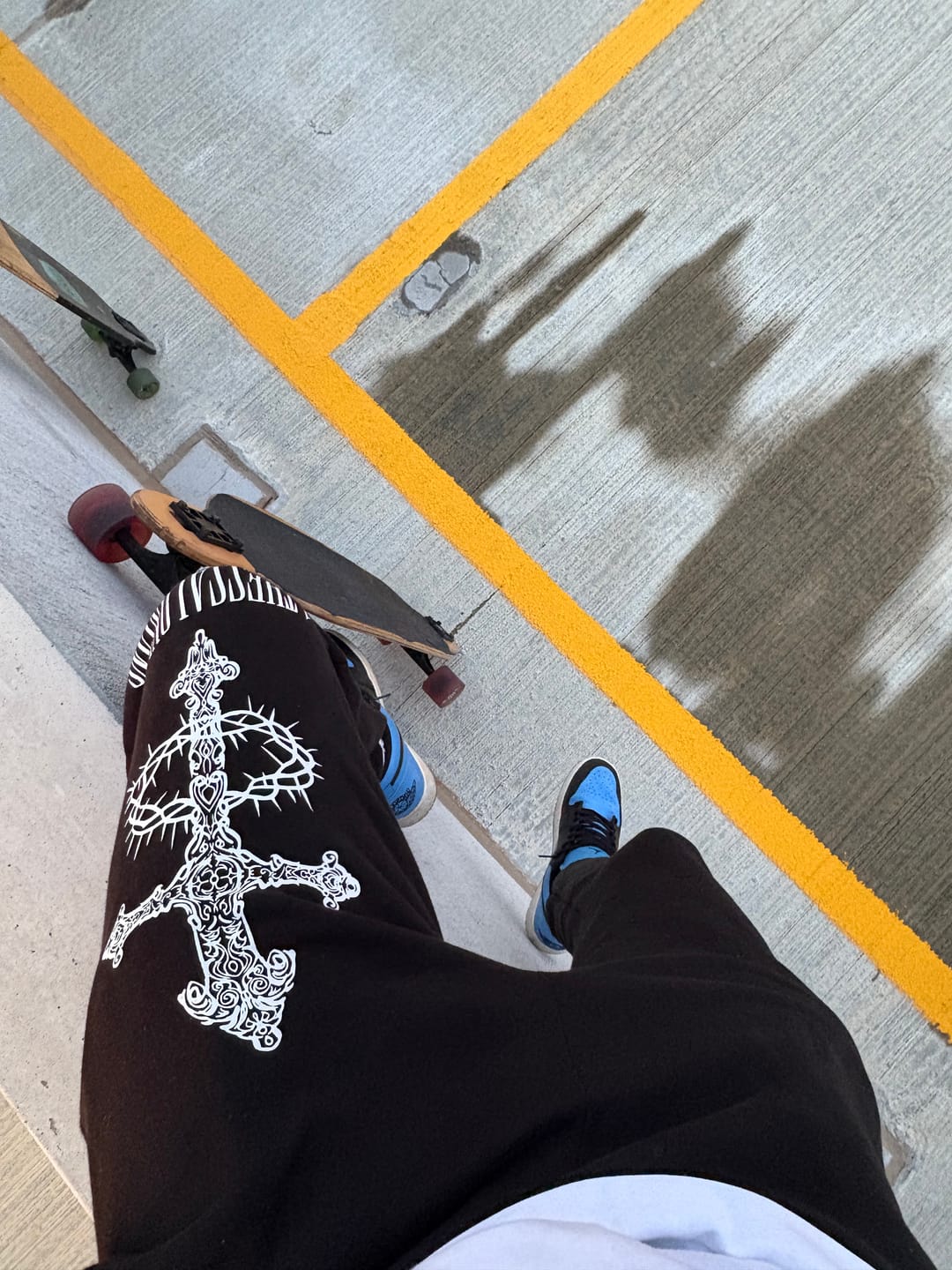Customer photo review of Eternal Joggers