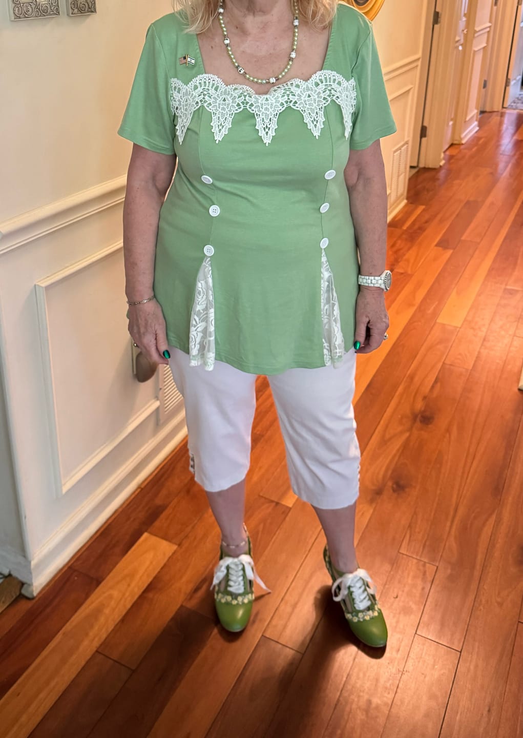 Customer photo review of Spring Daisy Floral Vintage Pumps