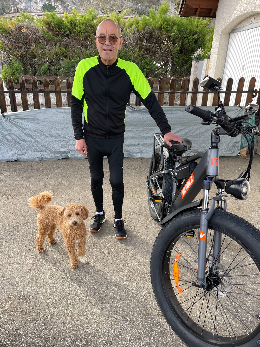 Customer photo review of Vakole CO26 750W 26" Fat Bike 768Wh Full Suspension E-Mountain Bike 48V 16Ah Battery