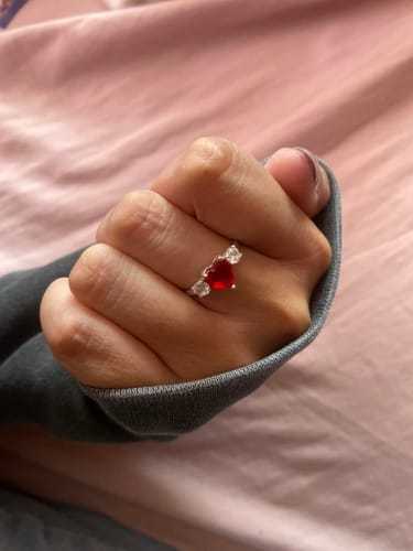 Customer photo review of Anillo Promesa Rubí Plata 925