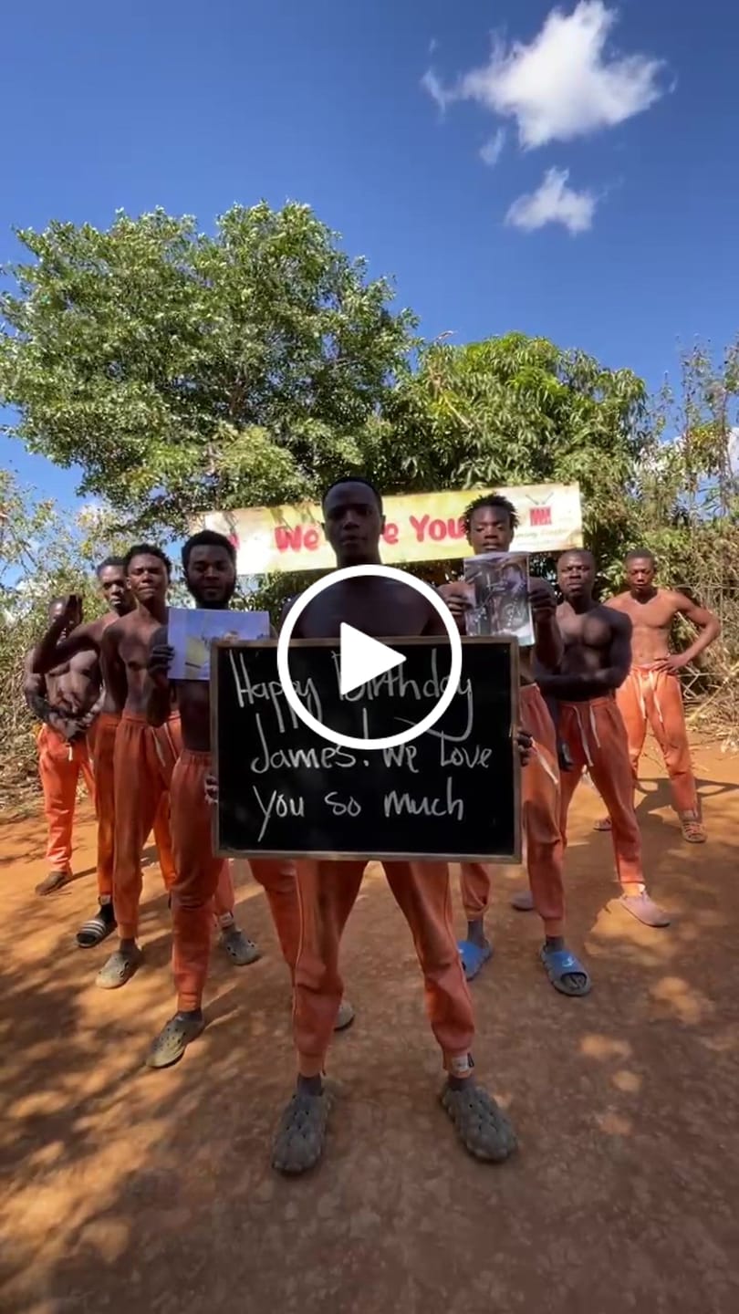 Customer video review of Greeting Video from Africa