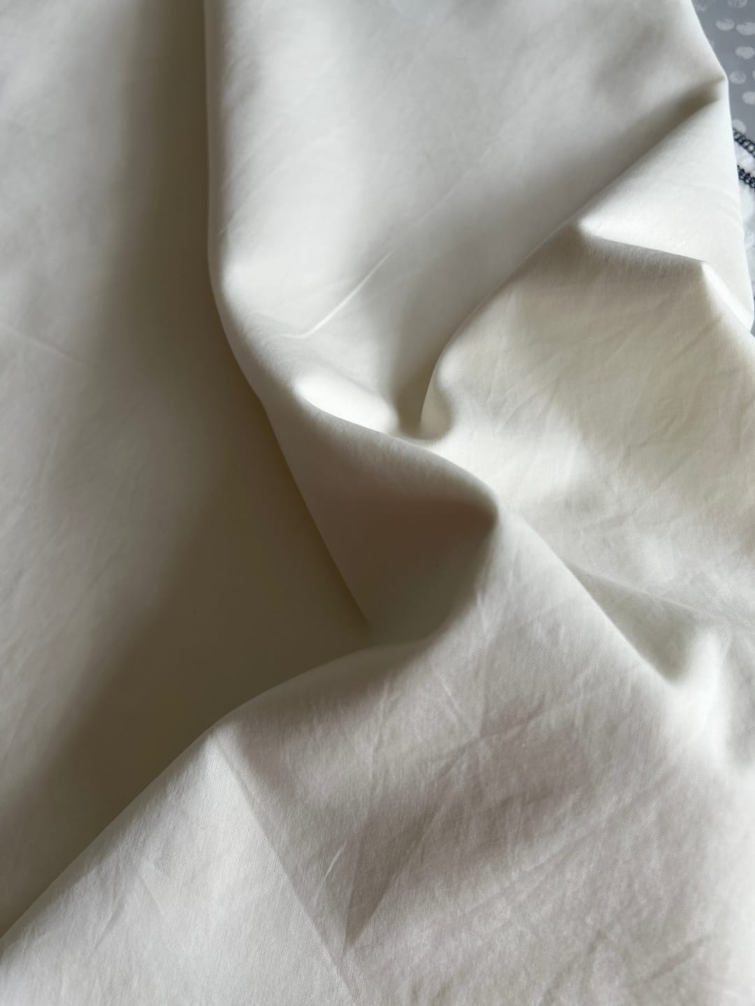 Customer photo review of Plain 100% Cotton Lawn Fabric