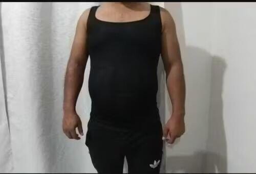 Customer photo review of Men's Shapers Tank