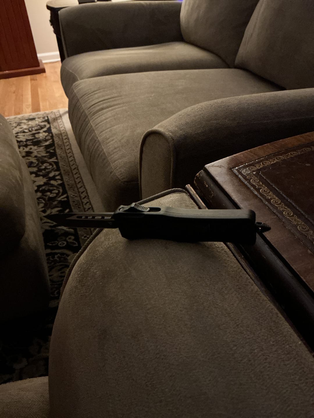 Customer photo review of Small Black Phantom D/A OTF (Multiple Blade Styles Available)