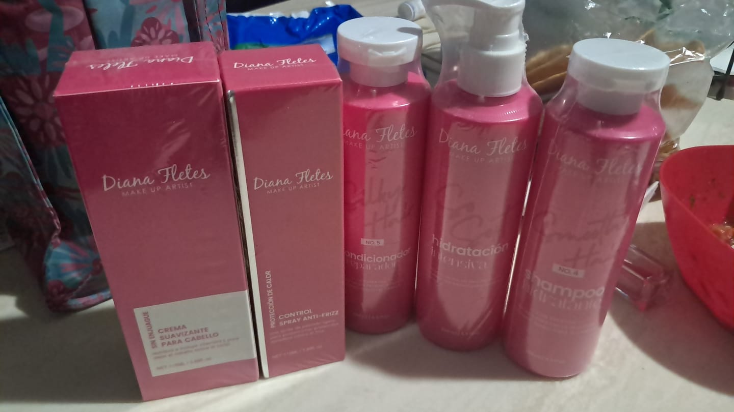 Customer photo review of Crema Suavizante Para Cabello Diana Fletes