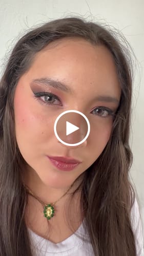 Customer video review of PESTAÑINA WATERPROOF