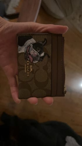Customer photo review of Coach Mini Skinny Card Wallet with Custom Pet Portrait