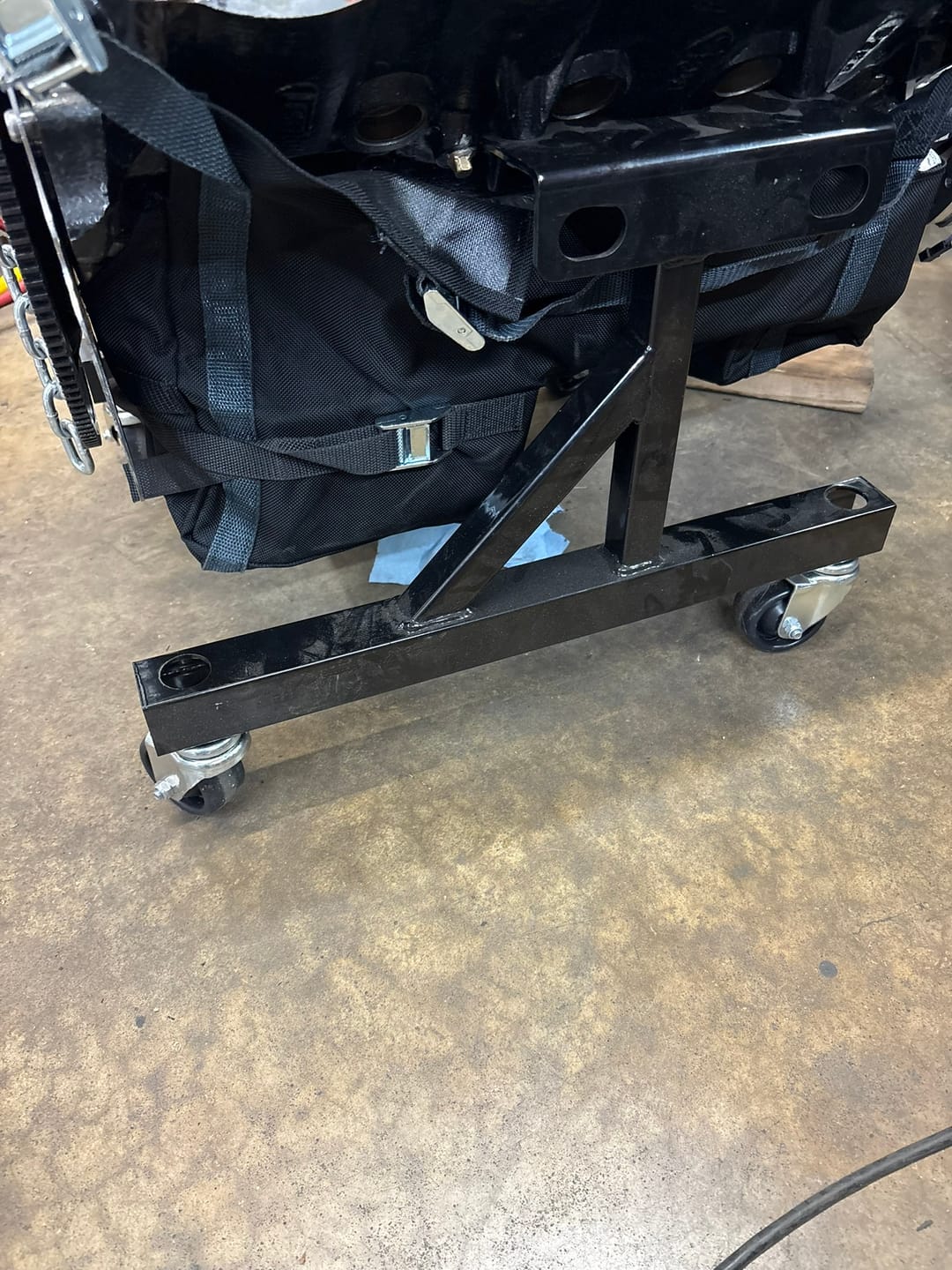 Customer photo review of Motion Raceworks SBF Engine Diaper for Dual Sump for Moroso 20534 / 20520 and similar Oil Pan