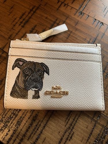 Customer photo review of Coach Wristlet with Custom Pet Portrait