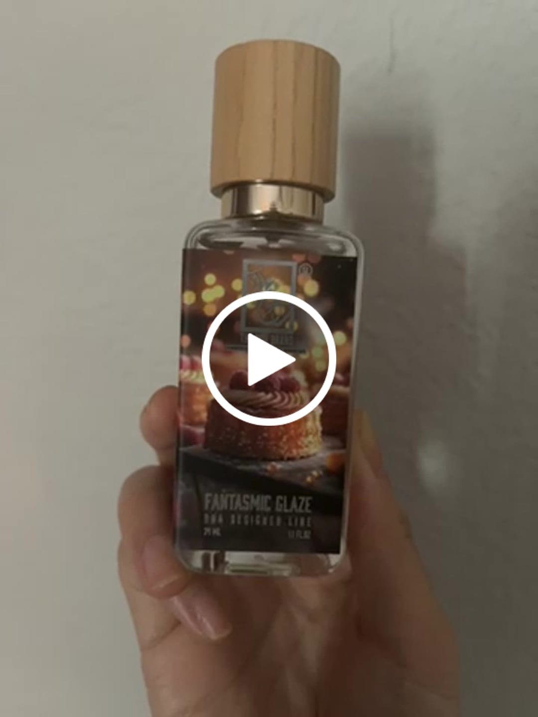 Customer video review of Fantasmic Glaze