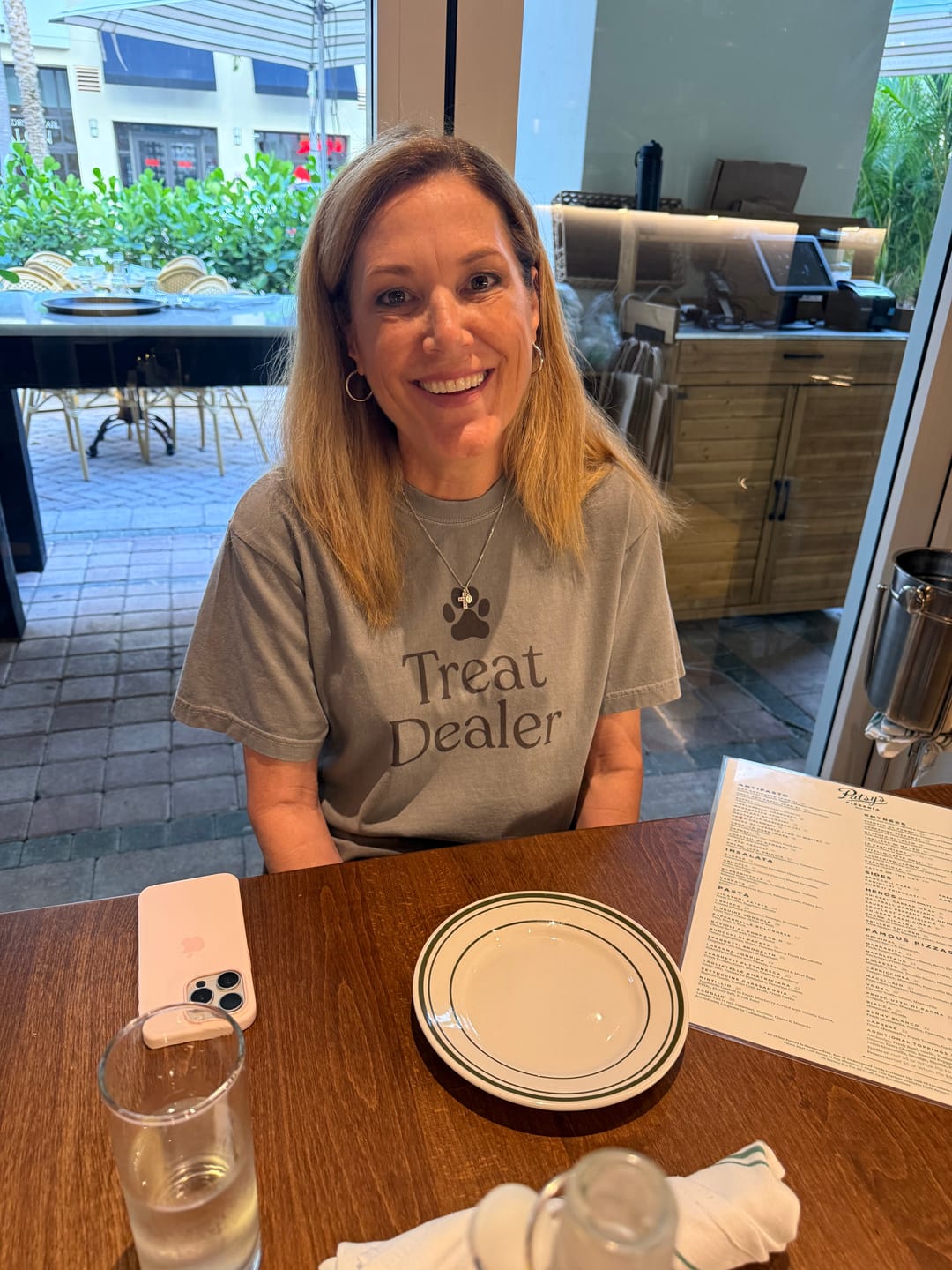 Customer photo review of Treat Dealer