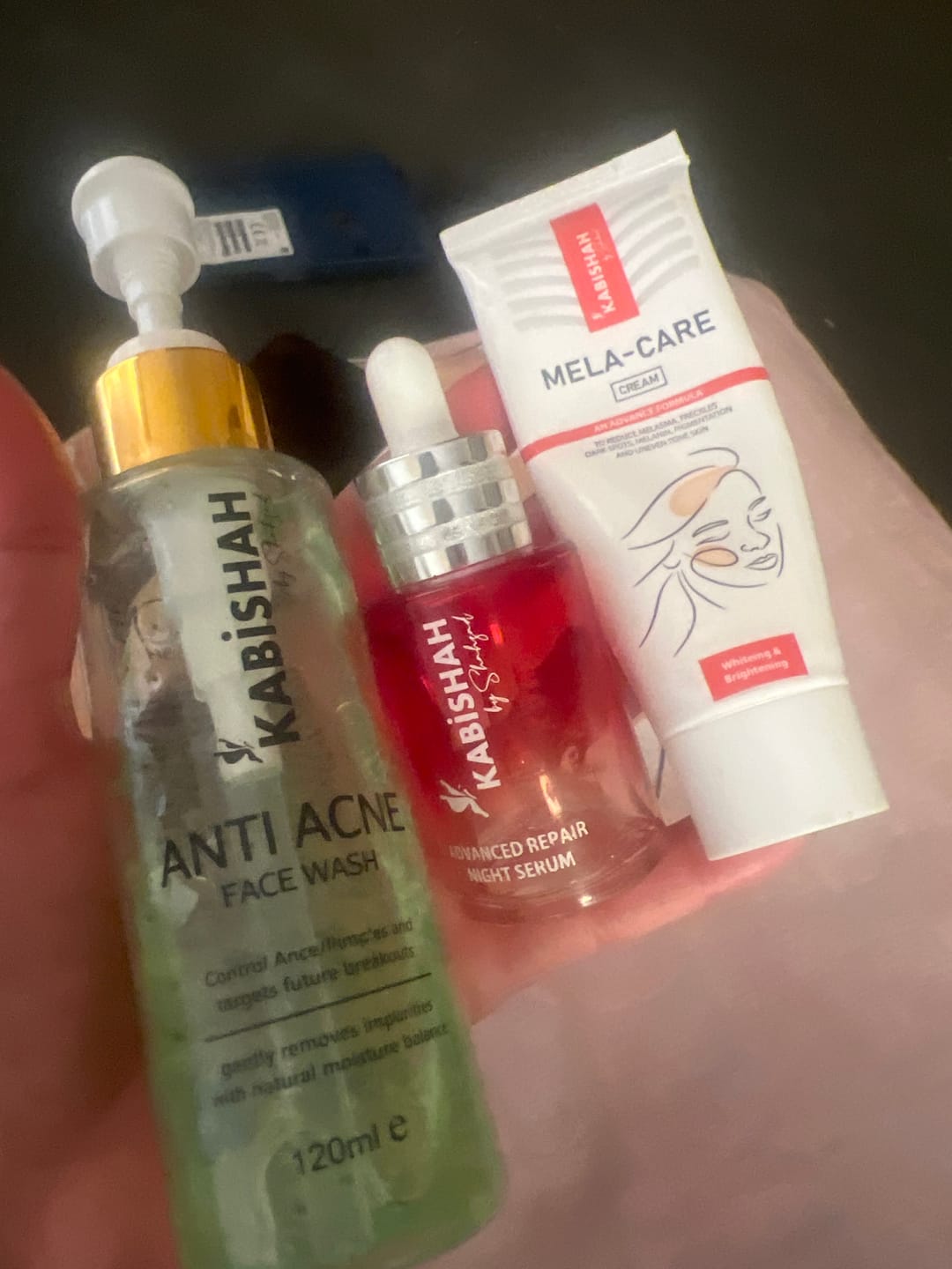 Customer photo review of ClearSkin Pro Anti Acne Face Wash