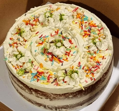 Customer photo review of funfetti cake
