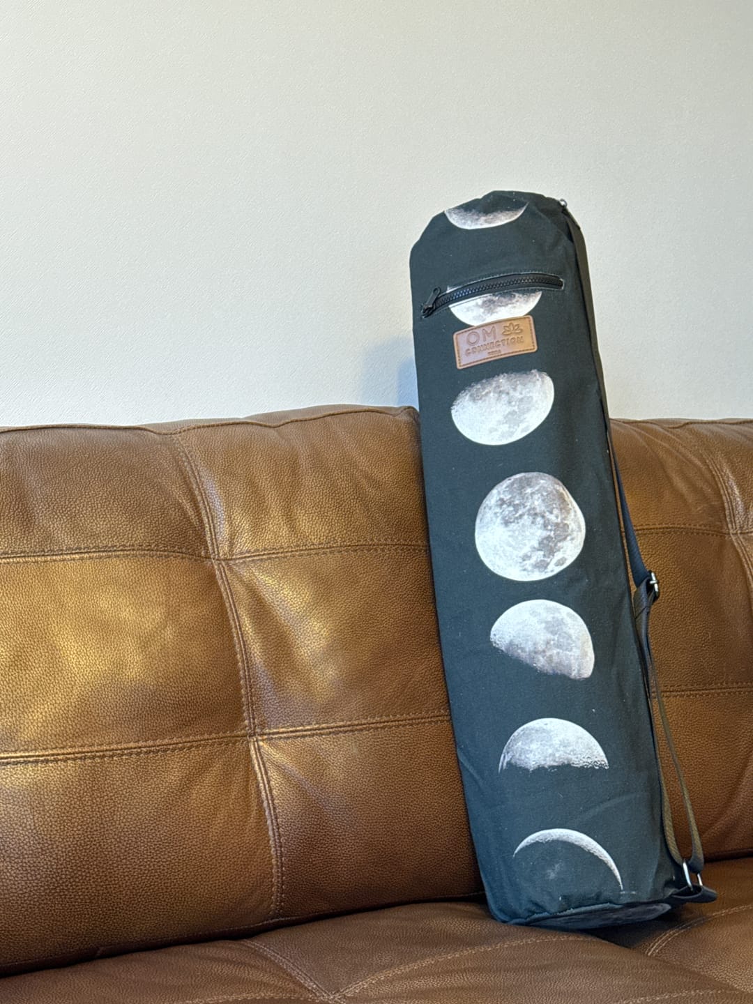 Customer photo review of Bolso Porta Mat Moon