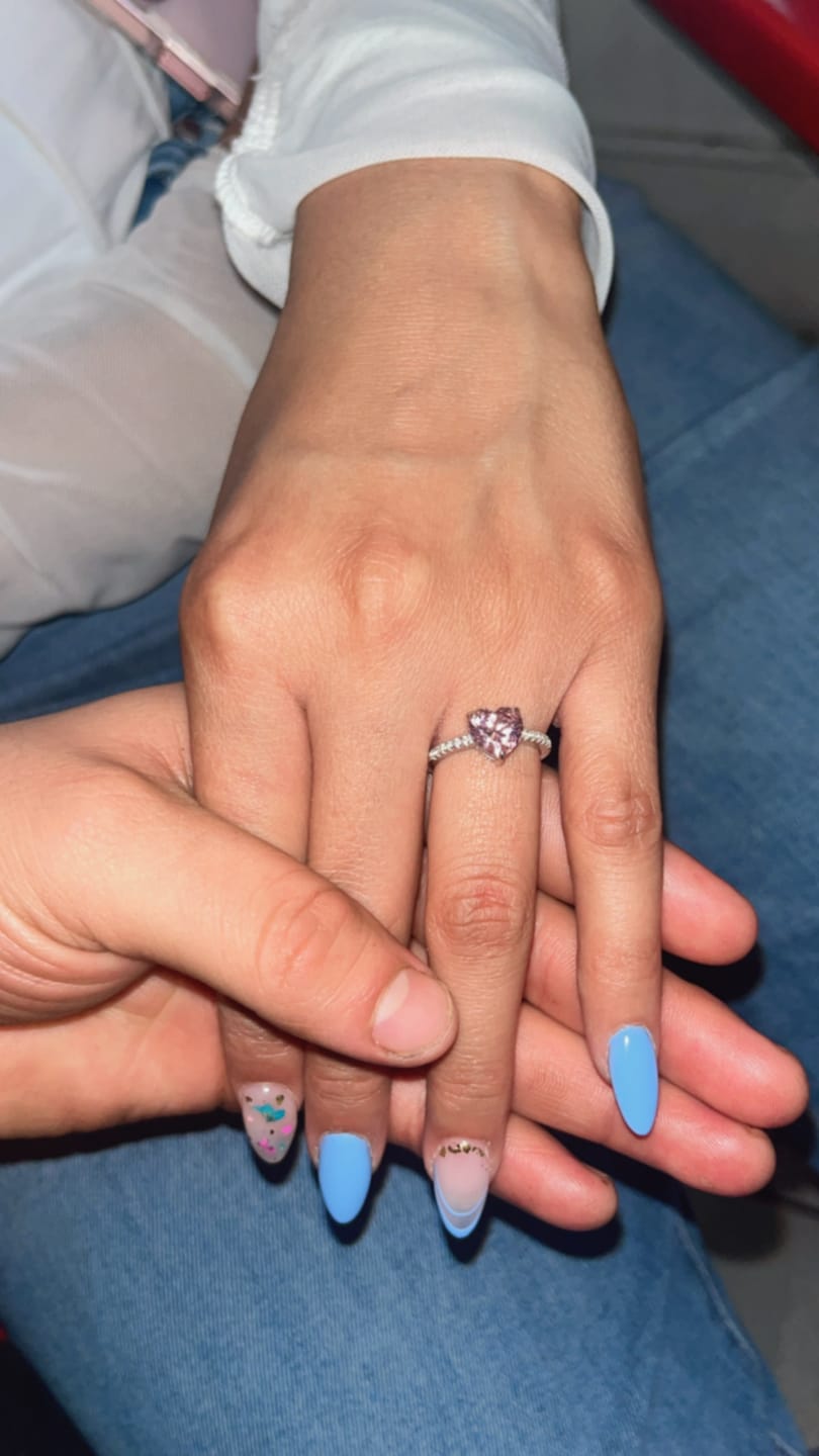 Customer photo review of Anillo Promesa Heart Pink Plata 925