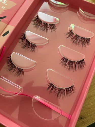 Customer photo review of DIY Wimpernband Volume 3