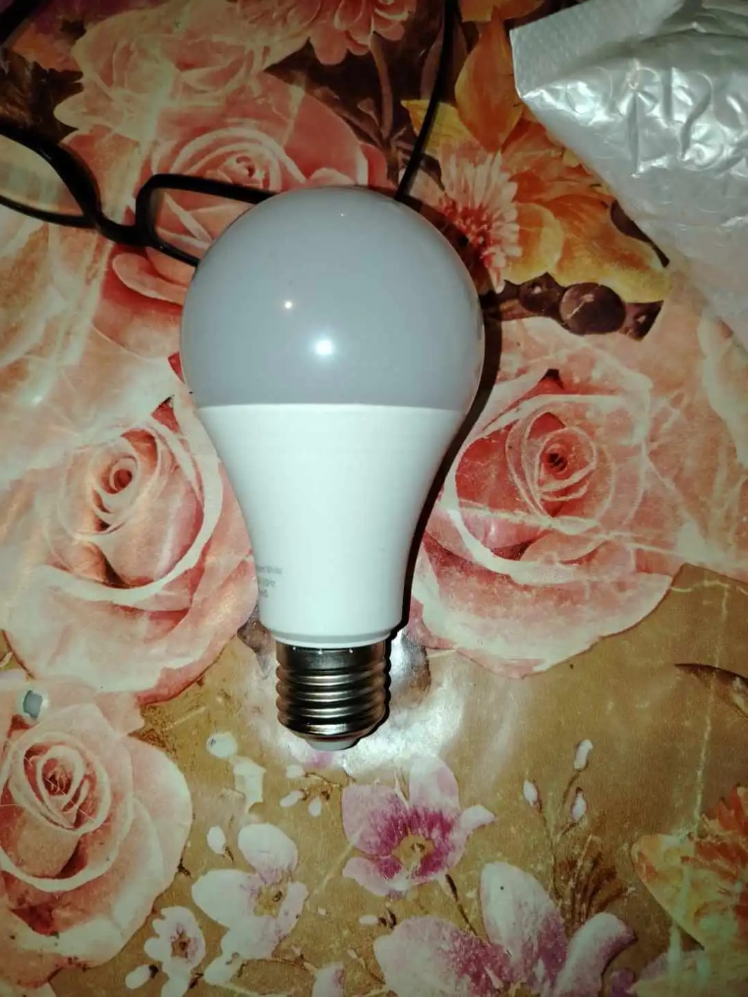 Customer photo review of LED E14 LED lamp E27 LED bulb AC 220V 230V 240V 20W 18W 15W 12W 9W 6W 3W Lampada LED Spotlight Table lamp Lamps light