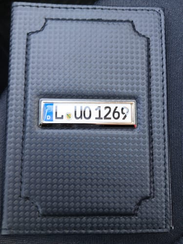 Customer photo review of Fahrzeugschein Hülle mit Deutschland Kennzeichen