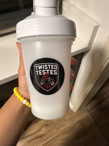 Customer photo review of Classic V2 | 20 oz Protein Shaker Bottle