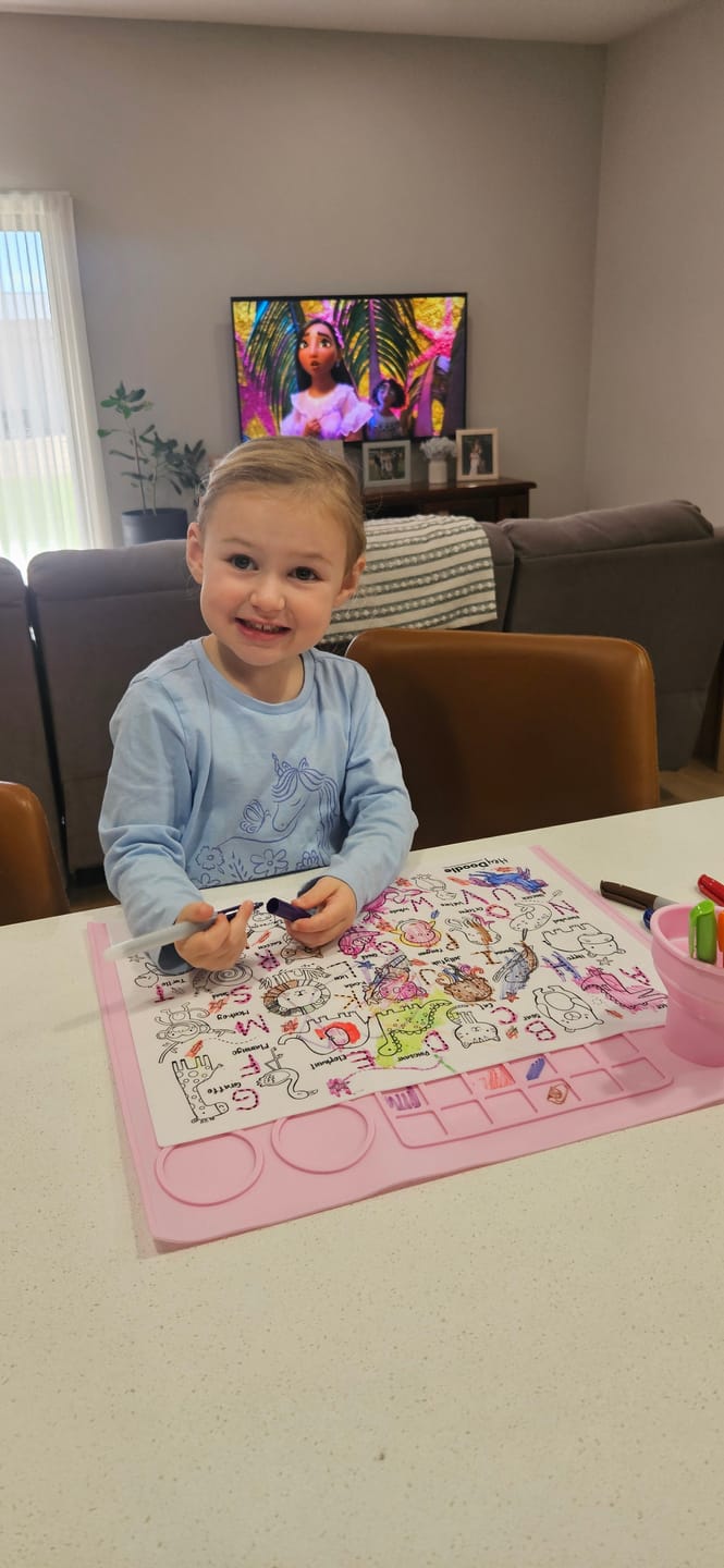 Customer photo review of Into the Wild Classic Colouring & Doodle Mat