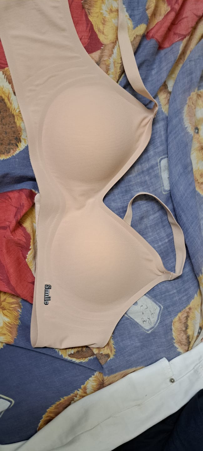 Customer photo review of Melanie Wireless Bra