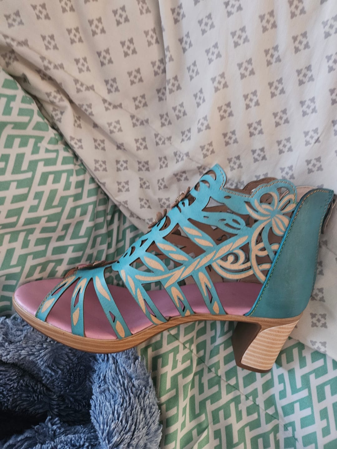 Customer photo review of Blooming Vine Romantic Cutout Sandals
