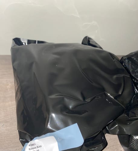 Customer photo review of Rainbow Runtz - Bulk - Hybrid