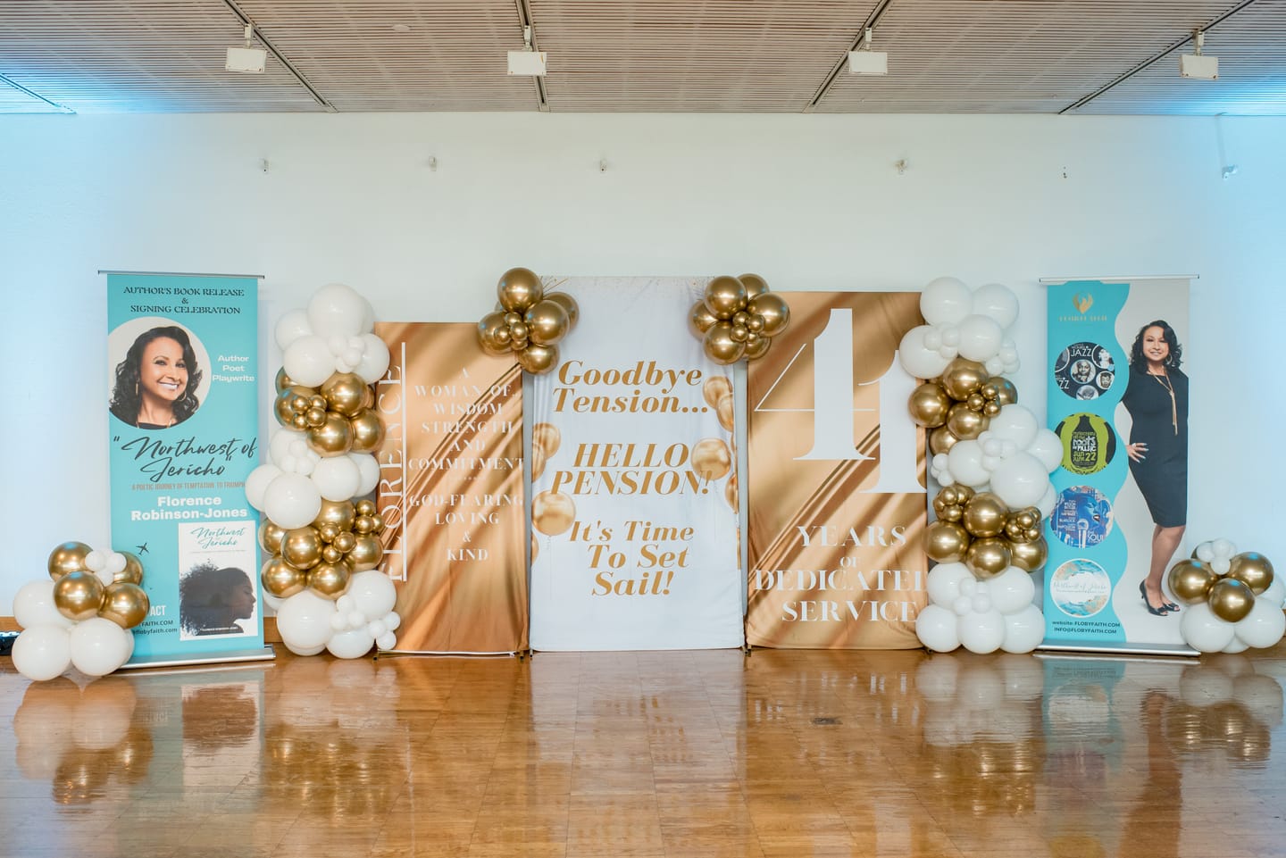 Customer photo review of Rectangular Backdrop Wall Set, Birthday&Baby Shower&Wedding Party Decoration