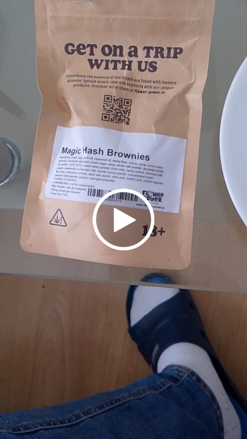Customer video review of 🔮 Magic Hasch Brownies - POWER LVL: 5/5