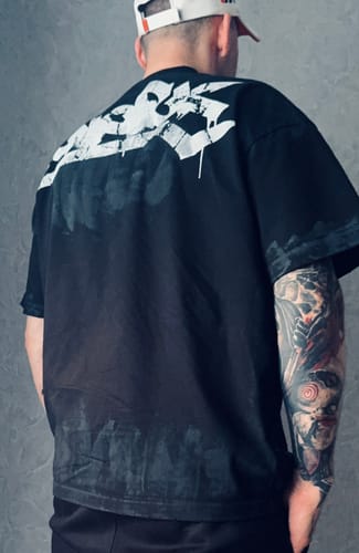Customer photo review of BRUSH BRICKBOUND T-SHIRT