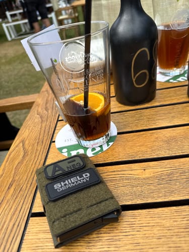Customer photo review of Tactical Wallet First Edition- Steingrau Oliv