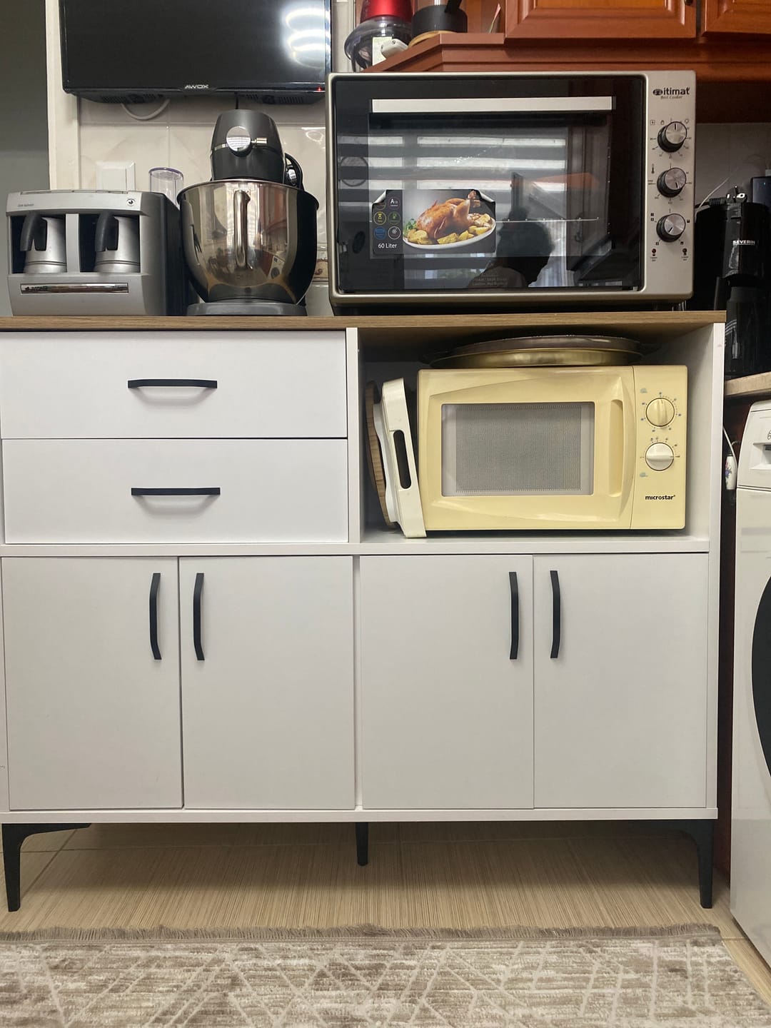 Customer photo review of Rani JE206 Kahve Köşesi Çok Amaçlı Dolap 4 Kapaklı 2 Çekmeceli Kiler Mutfak Dolabı Beyaz - Sepet Ceviz