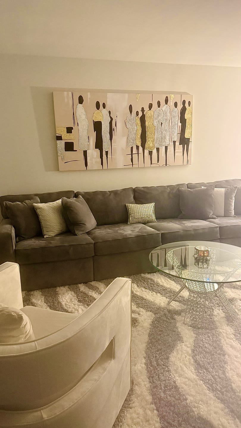 Customer photo review of Women Abstract Wall Art