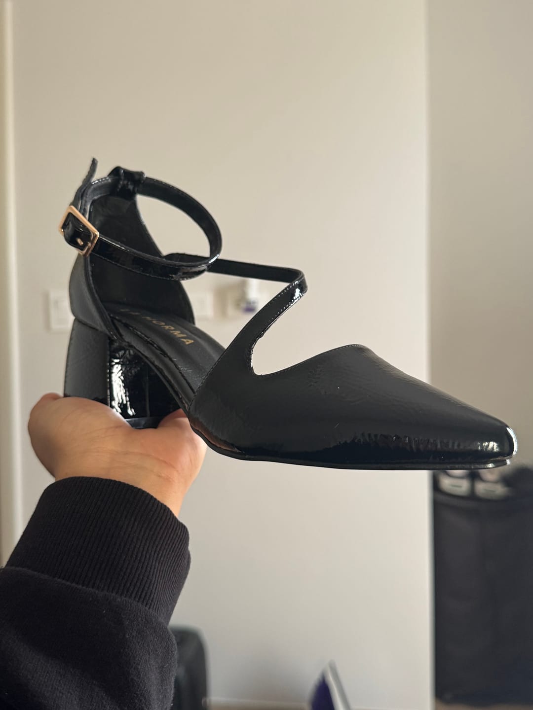 Customer photo review of GEMMA NEGRO