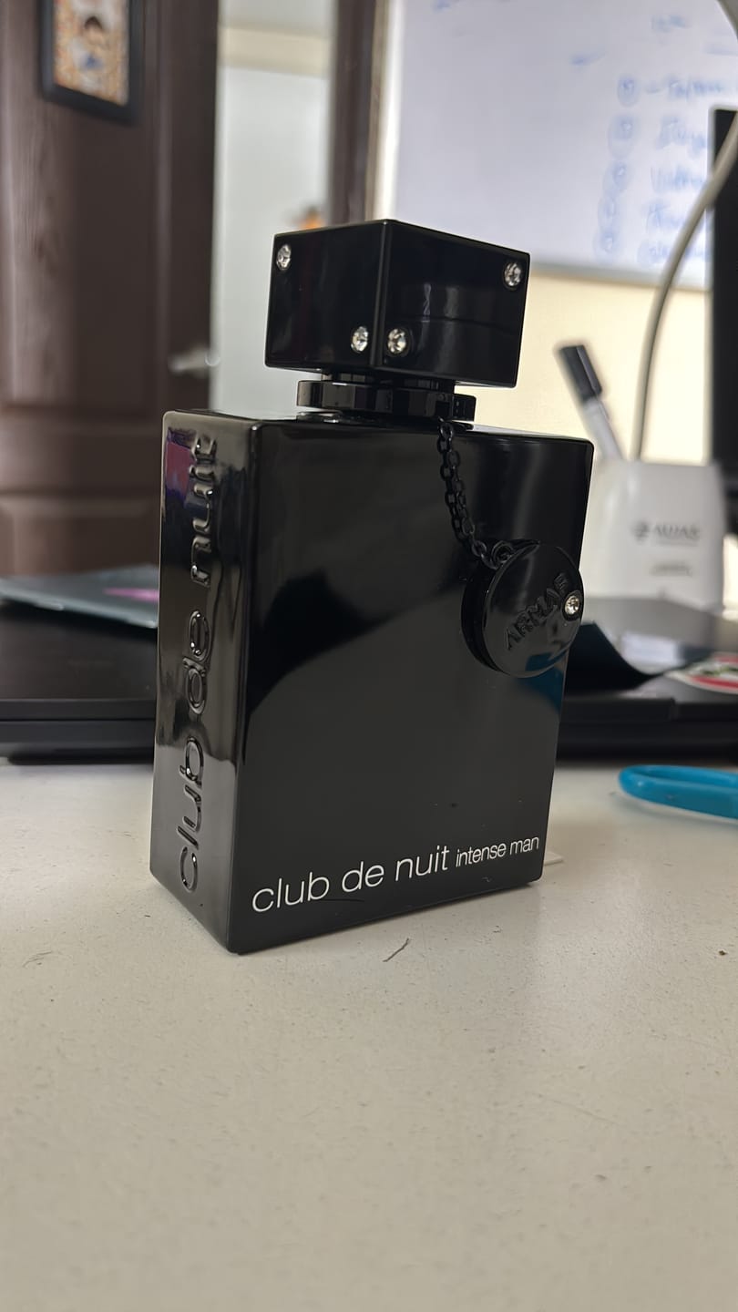 Customer photo review of Armaf Club De Nuit Intense Man Parfum