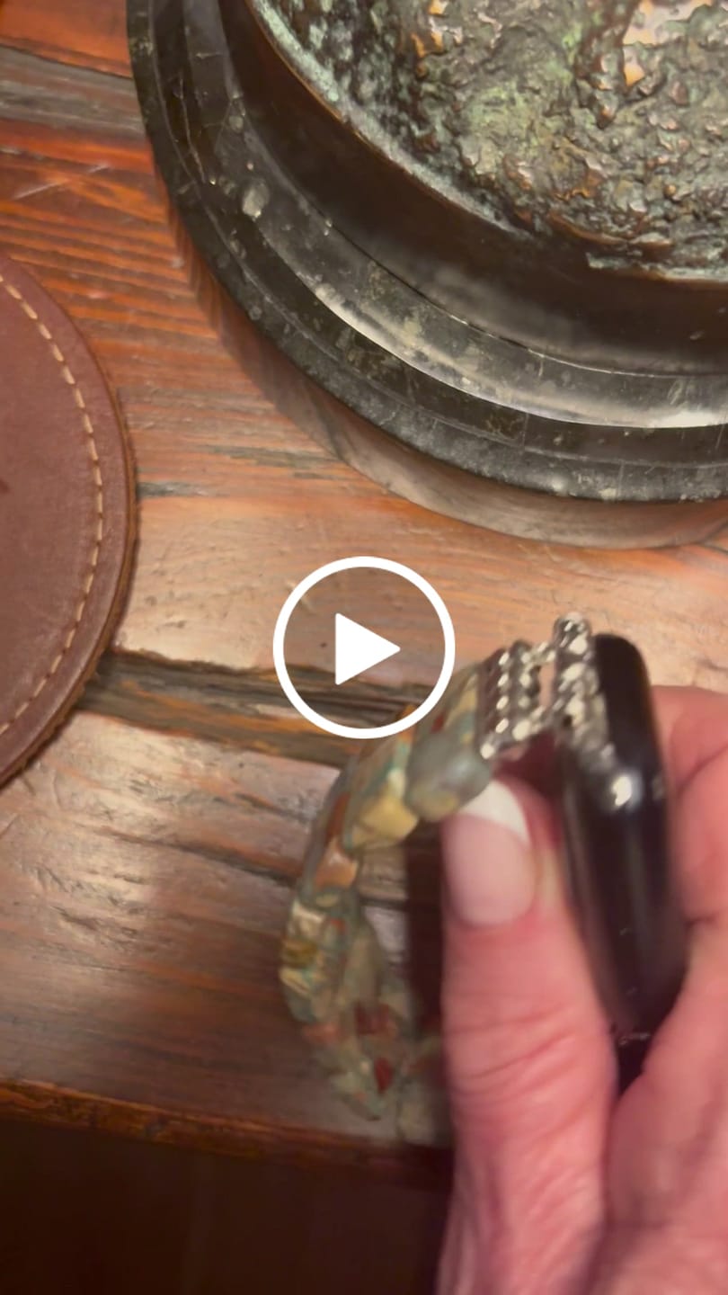 Customer video review of Golden Demure Stretch Apple Watch Strap