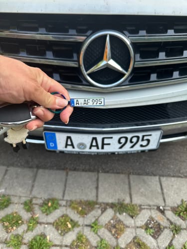 Customer photo review of Kennzeichen Schlüsselanhänger Mini Nummernschild Metall