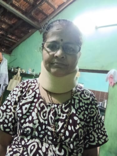 Customer photo review of Cervical Collar Soft | Neck Support for Cervical Spine Immobilization & Pain Relief (Beige)