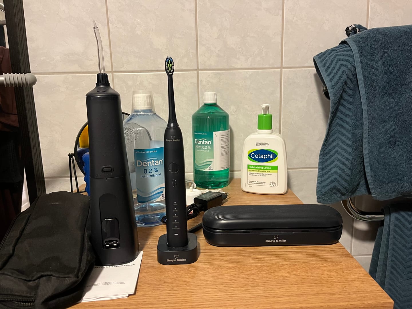 Customer photo review of Snow Smile® Sonic elektrisk tandborste och vattenflosser i kombination